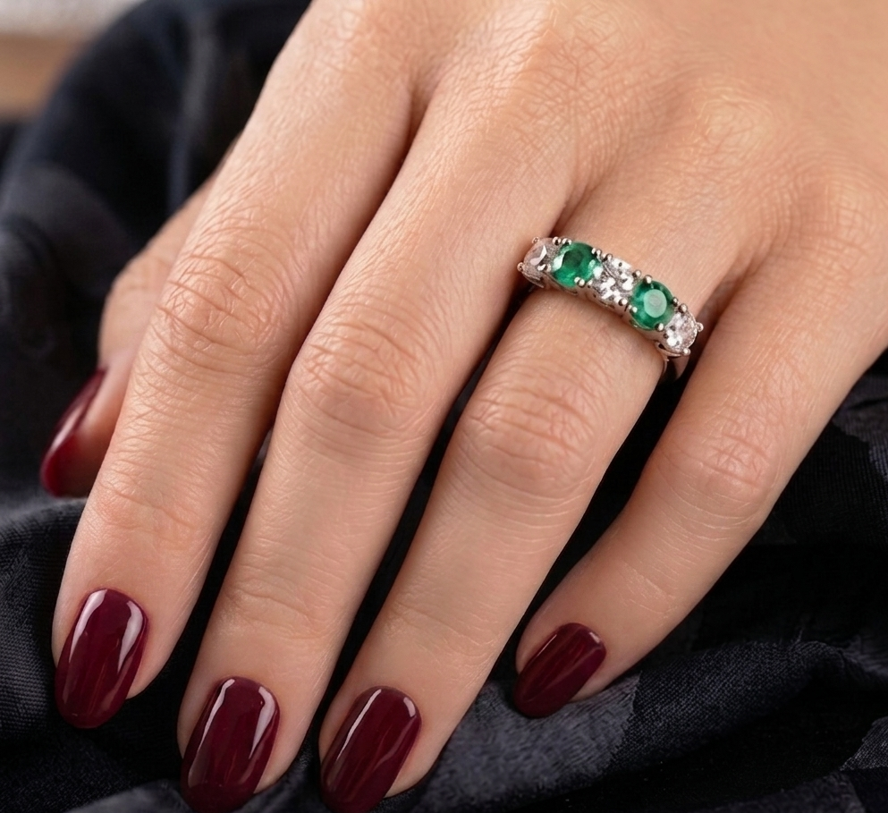 18ct Gold 5 Stone Lab Diamond Ring-M774G